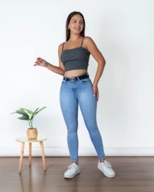 Skinny Jeans Trapeado Hielo